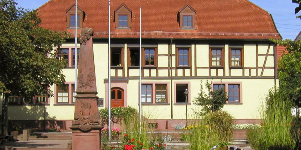 Großrinderfeld: Rathaus