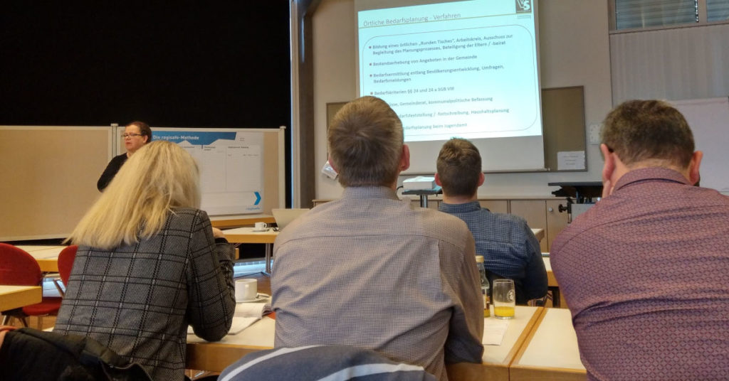 Beim Seminar Kinderbetreuung und Schule in Großrinderfeld